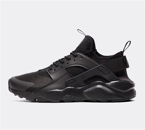 nike huarache black review